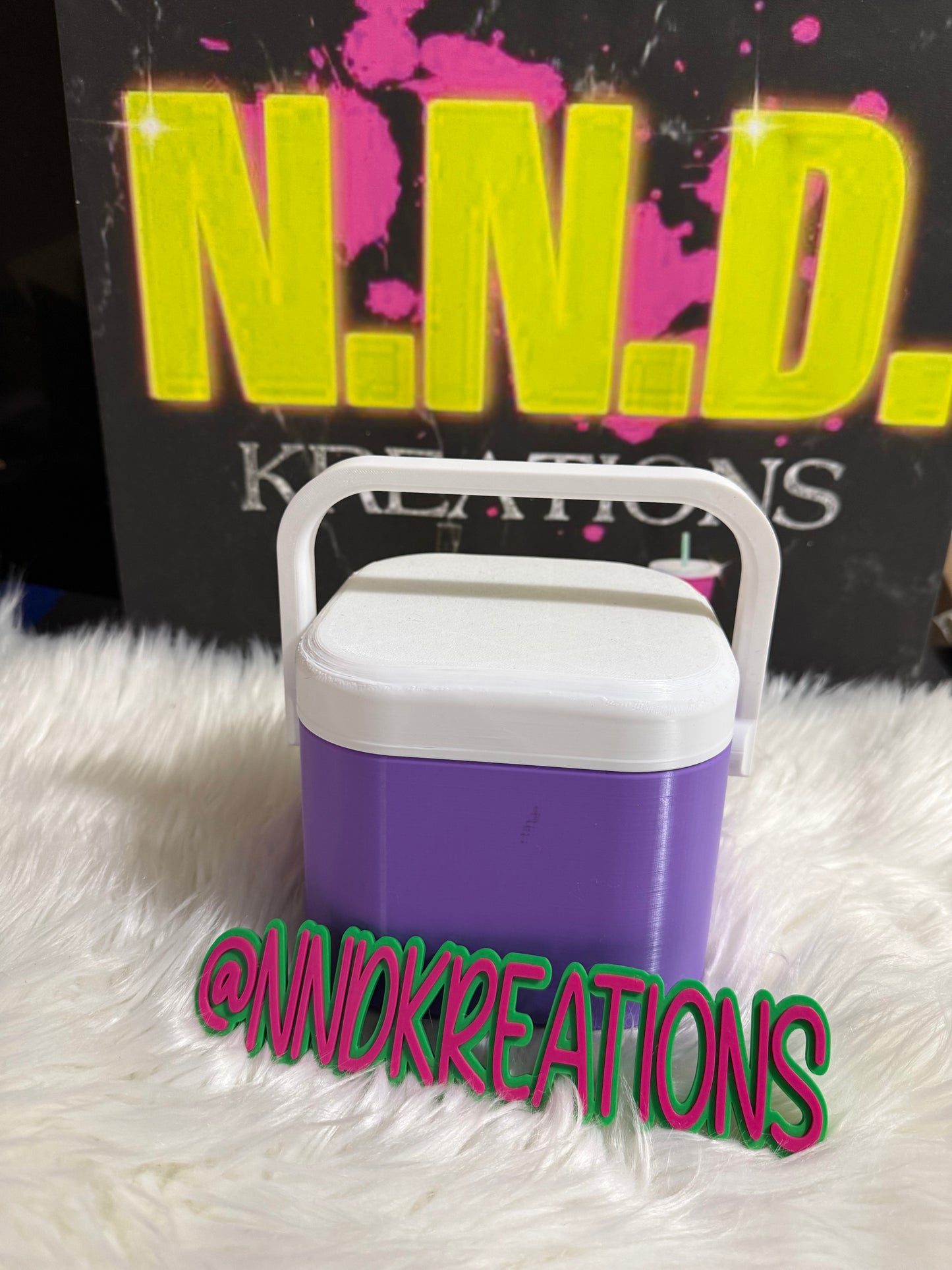 Mini Sized 4 Can Cooler