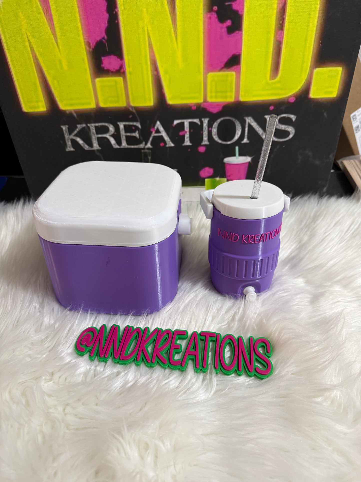 Mini Sized 4 Can Cooler